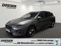Grau Gebraucht 2024 Ford Focus ST Kombi | 37.450 € (Etwas zu teuer)