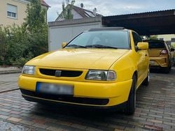 Gelb Gebraucht 1999 Seat Ibiza Kleinwagen | 1.000 € (Guter Preis)