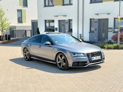 Grau Gebraucht 2014 Audi A7 S-Line Kleinwagen | 22.000 € (Fairer Preis)