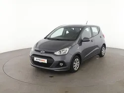 Silber Gebraucht 2016 Hyundai i10 Trend Kleinwagen | 8.480 € (Fairer Preis)