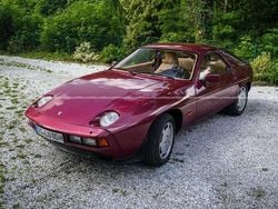 Rot Gebraucht 1980 Porsche 928 Coupé | 35.600 €
