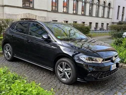 Schwarz Gebraucht 2024 VW Polo R-line Kleinwagen | 21.400 € (Guter Preis)