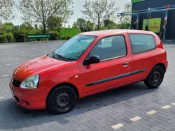 Rot Gebraucht 2010 Renault Clio II Campus Limousine | 1.899 € (Guter Preis)