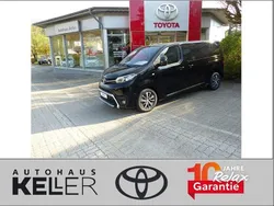 Graphitschwarz metallic Gebraucht 2022 Toyota Proace Verso Plus Kombi | 29.960 € (Guter Preis)