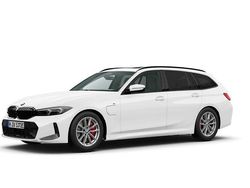 Gebraucht 2025 BMW 330 Comfort Edition | 50.790 €