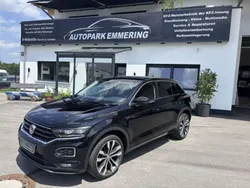 Deep black perleffekt (metallic) Gebraucht 2020 VW T-Roc United SUV | 19.389 € (Fairer Preis)