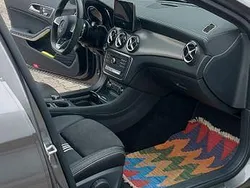 Grau Gebraucht 2017 Mercedes GLA200 AMG line SUV | 26.500 € (Teuer)