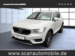 Weiss Gebraucht 2022 Volvo XC40 Momentum SUV | 29.990 € (Fairer Preis)