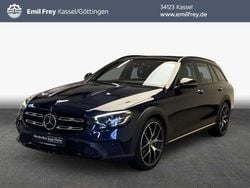 Blau Gebraucht 2023 Mercedes E400 Avantgarde Kombi | 63.855 €