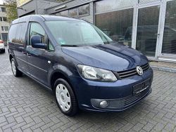Blau Gebraucht 2015 VW Caddy Maxi Trendline Van / Kleinbus | 13.990 € (Fairer Preis)