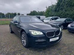 Schwarz Gebraucht 2012 BMW 750 Sport Line Limousine | 12.990 € (Superpreis)