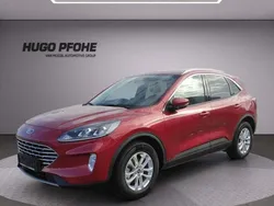 Rot Gebraucht 2023 Ford Kuga Titanium SUV | 25.990 € (Guter Preis)