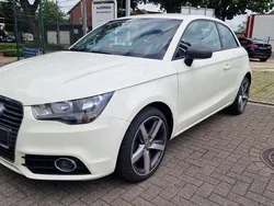 Beige weiss Gebraucht 2014 Audi A1 S-Line Kleinwagen | 8.850 € (Fairer Preis)