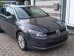 Grau Gebraucht 2015 VW Golf VII LOUNGE Limousine | 9.950 € (Guter Preis)