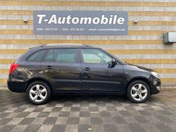 Schwarz Gebraucht 2011 Skoda Fabia Kombi | 6.199 € (Teuer)