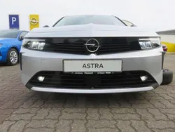 Argonsilber Gebraucht 2024 Opel Astra Enjoy Kombi | 19.790 € (Superpreis)