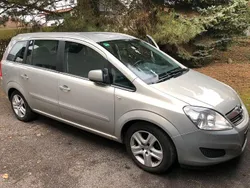 Gebraucht 2009 Opel Zafira Edition Van / Kleinbus | 3.950 € (Etwas zu teuer)