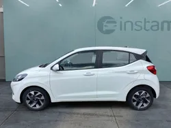 Weiß Neu 2024 Hyundai i10 Trend Kleinwagen | 16.499 € (Fairer Preis)