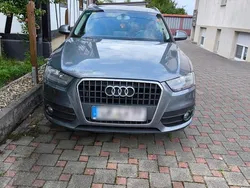 Grau Gebraucht 2012 Audi Q3 Basis SUV | 10.500 € (Etwas zu teuer)