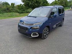 Blau Gebraucht 2018 Citroën Berlingo Shine Van / Kleinbus | 14.000 € (Guter Preis)