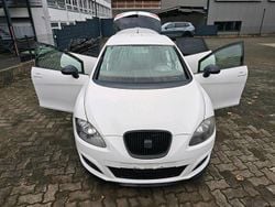 Weiß Gebraucht 2011 Seat Leon FR Limousine | 5.500 € (Fairer Preis)