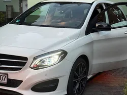 Weiß Gebraucht 2018 Mercedes B200 Van / Kleinbus | 19.700 € (Fairer Preis)