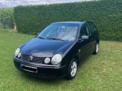 Schwarz Gebraucht 2004 VW Polo Cricket Limousine | 1.999 € (Fairer Preis)