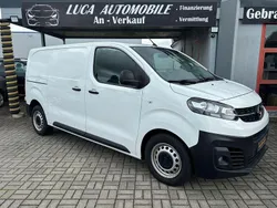Weiß Gebraucht 2021 Opel Vivaro Edition Van | 13.999 € (Guter Preis)
