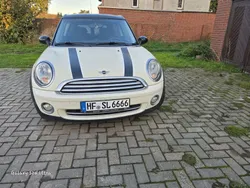 Weiß Gebraucht 2009 Mini Cooper Clubman Kombi | 3.000 € (Guter Preis)