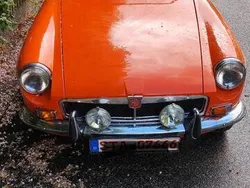 MG B GT