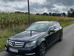 Schwarz Gebraucht 2012 Mercedes C350 Kombi | 11.000 €