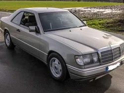 Silber Gebraucht 1988 Mercedes 230 Coupé | 7.700 €