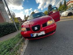 Rot Gebraucht 2004 Seat Ibiza Sport Limousine | 2.349 € (Etwas zu teuer)