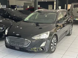 Schwarz Gebraucht 2019 Ford Focus Cool & Connect Kombi | 9.990 € (Guter Preis)