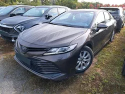 Braun Gebraucht 2020 Toyota Camry Luxury Limousine | 26.061 € (Guter Preis)