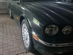 Grün Gebraucht 2006 Jaguar XJR Limousine | 6.999 €