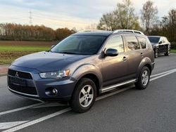 Effektgrau (p) Gebraucht 2010 Mitsubishi Outlander Invite SUV | 4.999 € (Guter Preis)