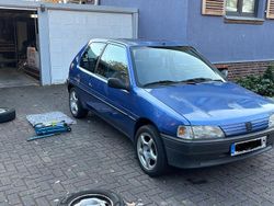 Blau Gebraucht 1993 Peugeot 106 Kleinwagen | 1.100 €