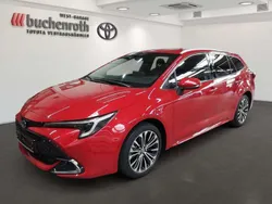 Karminarot metallic Neu 2024 Toyota Corolla Kombi | 37.990 €