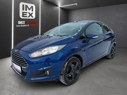 Blau Gebraucht 2016 Ford Fiesta SYNC Edition Kleinwagen | 6.650 €