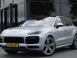 Grau Gebraucht 2019 Porsche Cayenne SUV | 61.950 € (Fairer Preis)