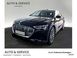 Brillantschwarz Gebraucht 2021 Audi e-tron Ambiente SUV | 35.990 € (Teuer)