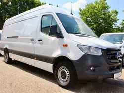 Arktikweiss Gebraucht 2023 Mercedes Sprinter Van | 37.500 € (Fairer Preis)