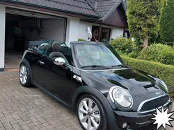 Schwarz Gebraucht 2012 Mini Cooper SD Cabriolet Cabrio | 8.599 € (Etwas zu teuer)