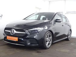 Kosmosschwarz metalliclack Gebraucht 2021 Mercedes B200 AMG line Van / Kleinbus | 24.900 € (Fairer Preis)