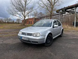 Silber Gebraucht 2002 VW Golf IV Limousine | 2.650 € (Fairer Preis)