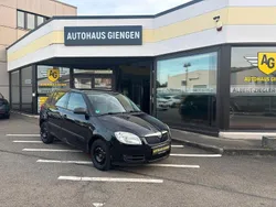 Schwarz Gebraucht 2010 Skoda Fabia Classic Limousine | 2.999 € (Fairer Preis)