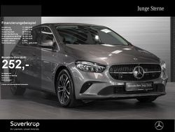 Grau Gebraucht 2024 Mercedes B200 Progressive Van / Kleinbus | 31.900 € (Guter Preis)