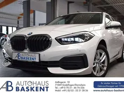Weiß Gebraucht 2022 BMW 116 Advantage Kleinwagen | 20.490 € (Fairer Preis)