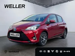 Rot Gebraucht 2018 Toyota Yaris Hybrid Team Kleinwagen | 14.340 € (Fairer Preis)